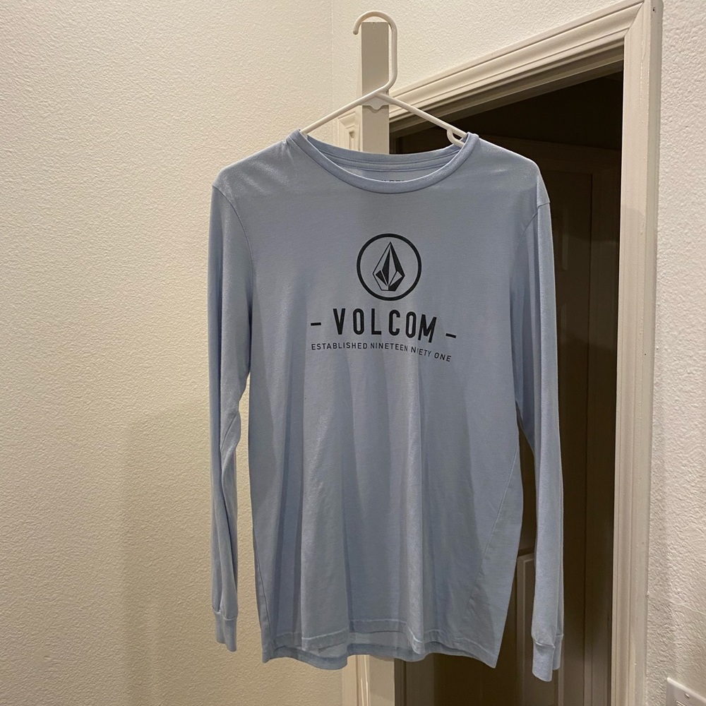 Mens Small Volcom Long Sleeve Tshirt